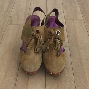 Coach leather heels size 10